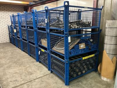 Immagine panoramica di Grootformaat bouten en moeren