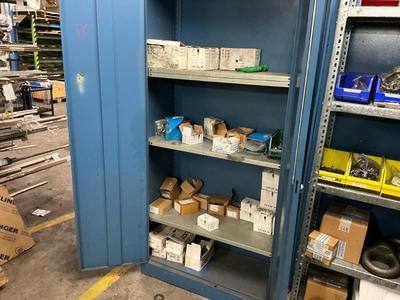 Immagine panoramica di Diverse bouten en moeren (inox)