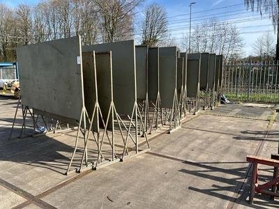 Översiktsbild av Metalen lasscherm (30x)