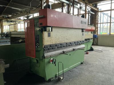 Übersichtsbild von F | Combinatie Safan sk 110 x 3100 Kantbank met toebehoren (14, 302, 303)