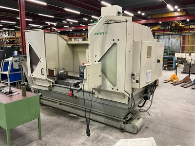 Översiktsbild av Combination F | Unisign Univer CNC Machining Center with accessories (8, 121-123)