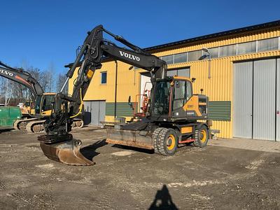 Overzichtsfoto van Volvo EW 160E mobiele graafmachine 2018