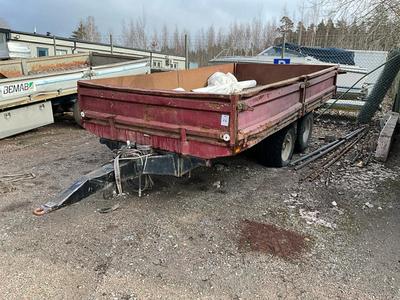 Overzichtsfoto van kipper aanhangwagen