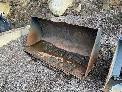 Overzichtsfoto van Caterpilar 261-1330 grondbak