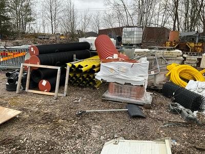 Overview picture of various pipes