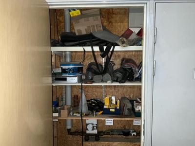 Overzichtsfoto van Inhoud in kast