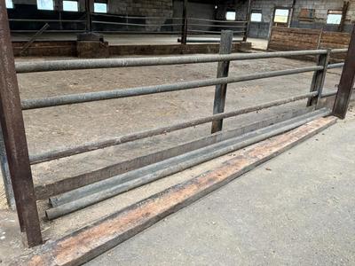 Overzichtsfoto van Gegalvaniseerde buis (25x)