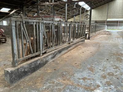 Overzichtsfoto van Voerhekken met vastzetfunctie (15x)