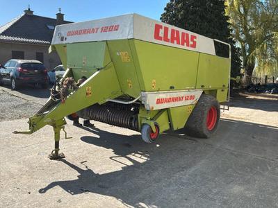 Overview picture of 1995 Claas Quadrant 1200 Baler