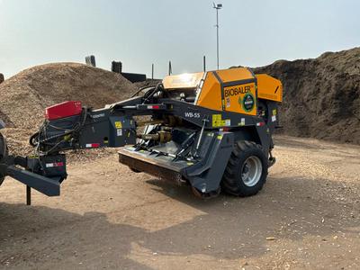 Immagine panoramica di 2012 Anderson WB55 Biobaler