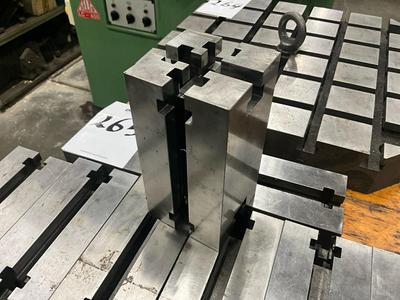 Overzichtsfoto van Halder T-gleuf opspanblok (9x)