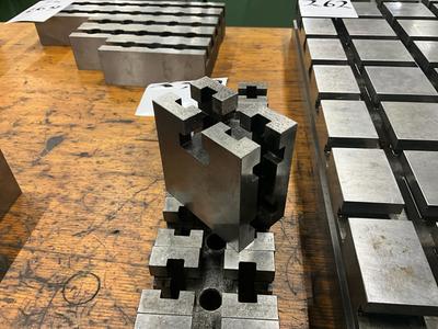 Overzichtsfoto van Halder T-gleuf opspanblok (8x)