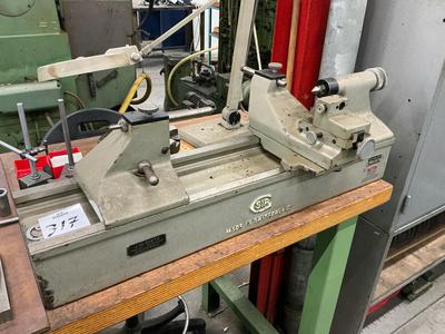 Imagen general de Torno SIP F7-B