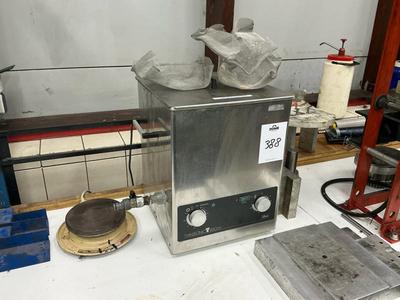 Immagine panoramica di Bagno a ultrasuoni Elma Transsonic 820/h