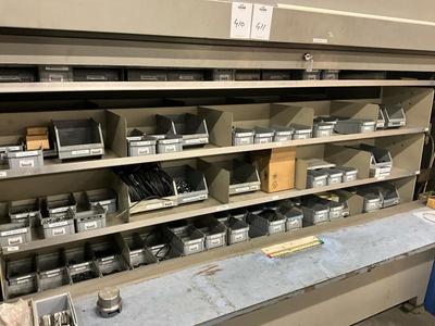 Overzichtsfoto van diverse bouten en moeren