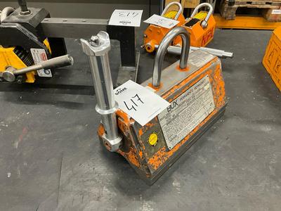 Immagine panoramica di magnete di sollevamento