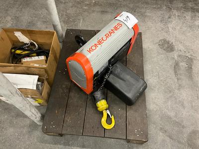 Immagine panoramica di 2017 Paranco a catena Konecranes CLX05