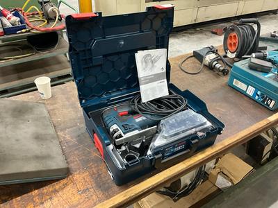 Overzichtsfoto van Bosch GST 150 BCE decopeerzaag