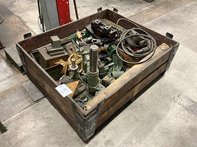 Imagen general de accesorios y piezas de máquinas