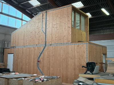 Immagine panoramica di Costruzione prefabbricata in legno