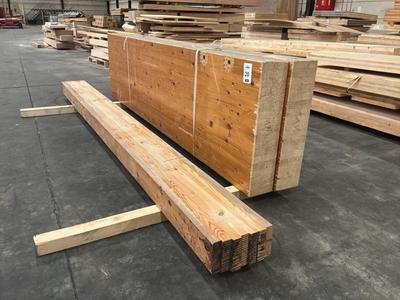 Overview picture of HLT Planed-glued beams (3x)