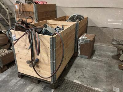 Översiktsbild av olika maskiner för delar