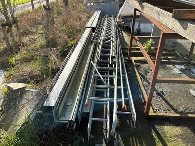 Imagen general de Escaleras de cable galvanizadas