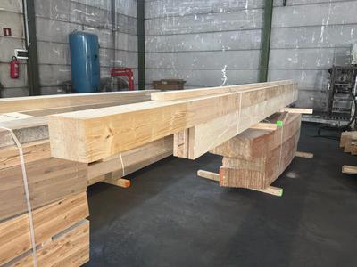 Immagine panoramica di Costruzione della confezione in legno