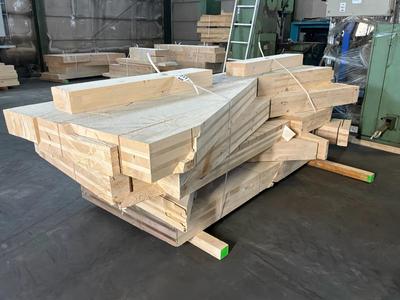 Immagine panoramica di Costruzione della confezione in legno