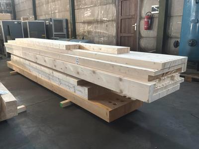 Immagine panoramica di Costruzione della confezione in legno