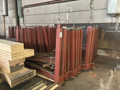 Übersichtsbild von Stahlrahmen (35x)