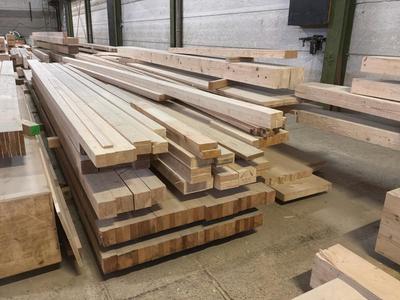 Overzichtsfoto van Pakket constructie hout
