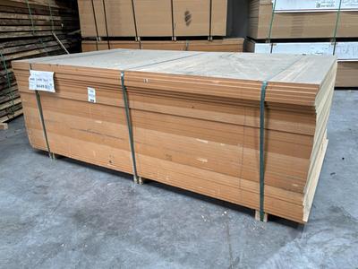 Übersichtsbild von Unilin MDF-Platten (32x)
