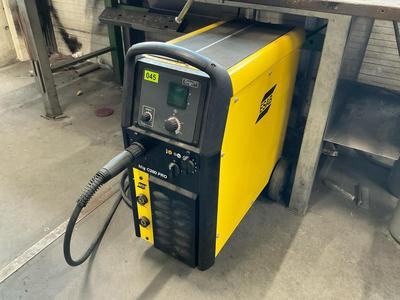 Photo d'aperçu de ESAB Mig C280 PRO welding machine