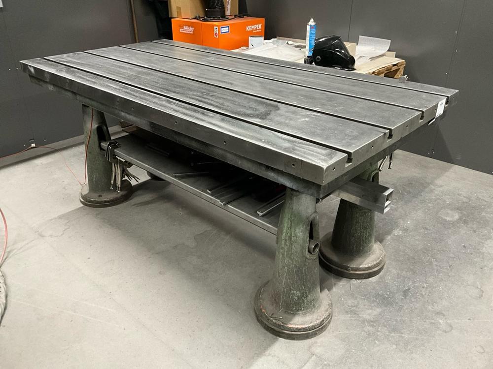 welding table