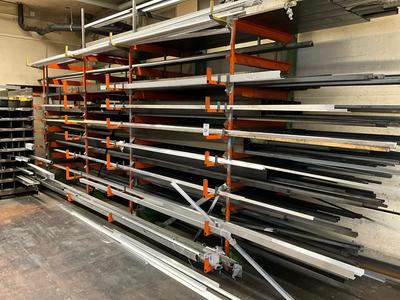 Photo d'aperçu de cantilever rack