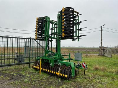 Översiktsbild av 2021 Kerner FP600 frontpacker