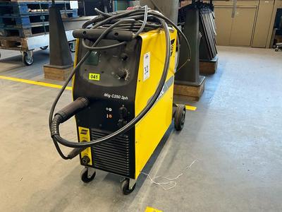 Overview picture of ESAB Mig C250 3ph welding machine