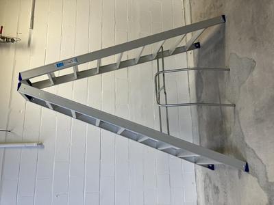 Photo d'aperçu de Eurostairs STXD-9 dubbel oploopbare trap – 2×9 treden – NIEUW