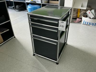 Overview picture of USM Haller Drawer cabinet