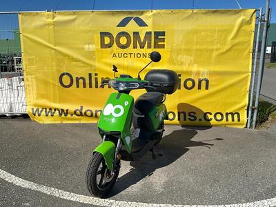 Photo d'aperçu de Super SOCO CUx Electric Scooter