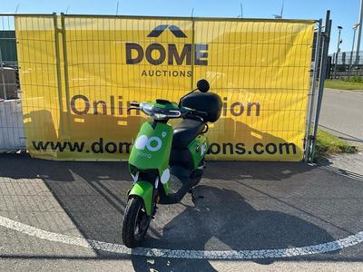 Photo d'aperçu de Super SOCO CUx Electric Scooter