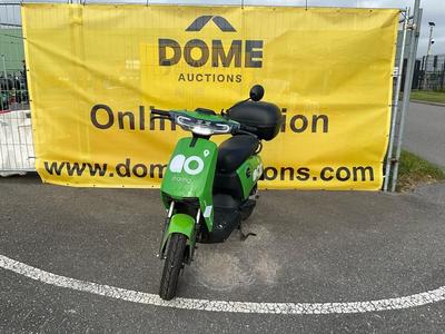Photo d'aperçu de Super SOCO CUx Electric Scooter