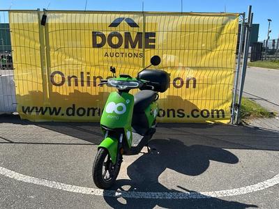 Photo d'aperçu de Super SOCO CUx Electric Scooter