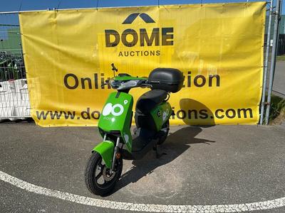 Photo d'aperçu de Super SOCO CUx Electric Scooter