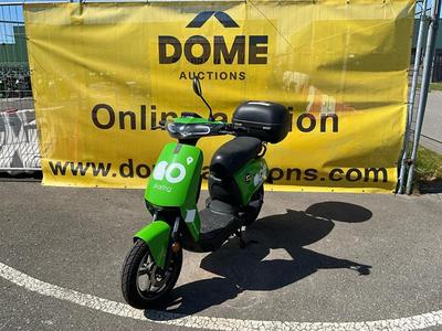 Photo d'aperçu de Super SOCO CUx Electric Scooter