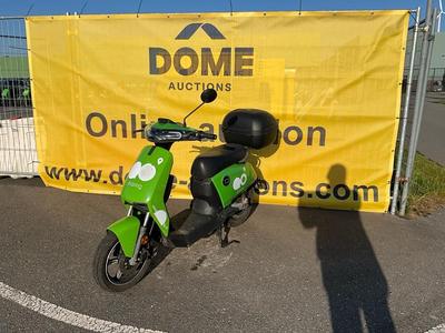 Imagen general de Super SOCO CUx Electric Scooter