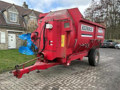 Overview picture of 2005 Redrock Vari-cut Diet mixer Feed Mixer