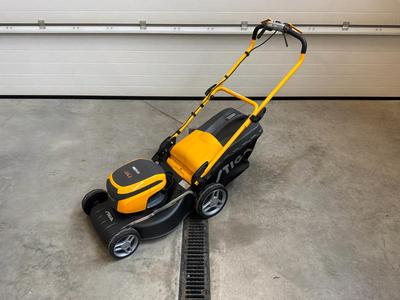 Overview picture of 2018 Stiga Combi 48 S AE Accu lawn mower