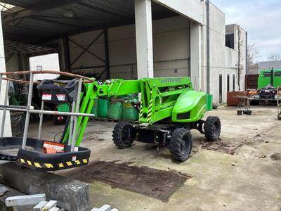 Overzichtsfoto van 2018 Nifty HR21D 4x4 MK2 knik-telescoophoogwerker